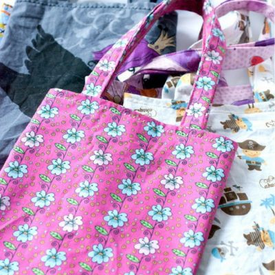 Buchtasche Tasche für Bücher Shopper Baumwolltasche kostenloses Schnittmuster Gratis-Nähanleitung
