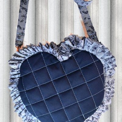 Herztasche mit Rueschen herz naehen kostenlos schnittmuster gratis pdf download naehidee